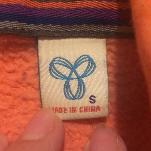 Tna hoodie - Picture 3 of 5